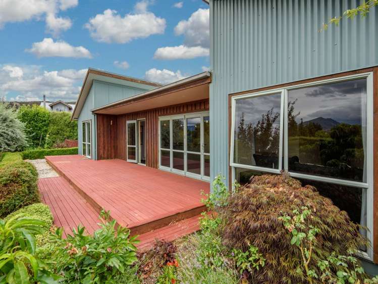 128 Mount Iron Drive Wanaka_0