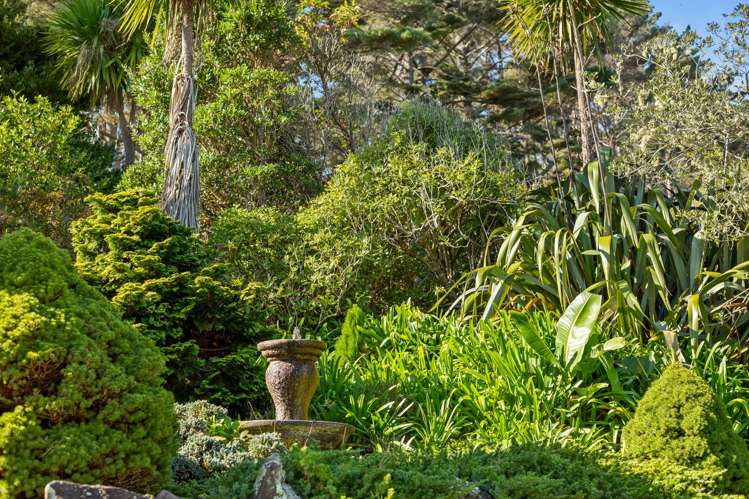 193 Valley Road Muriwai Beach_33