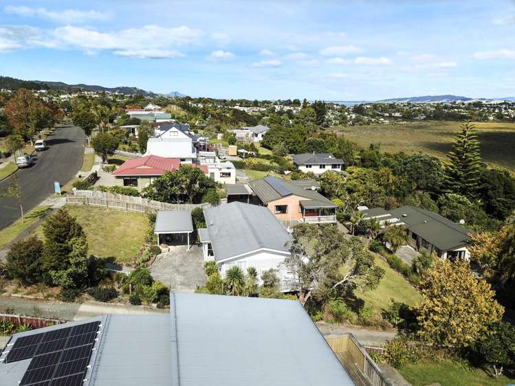 68 West View Crescent Onerahi_18