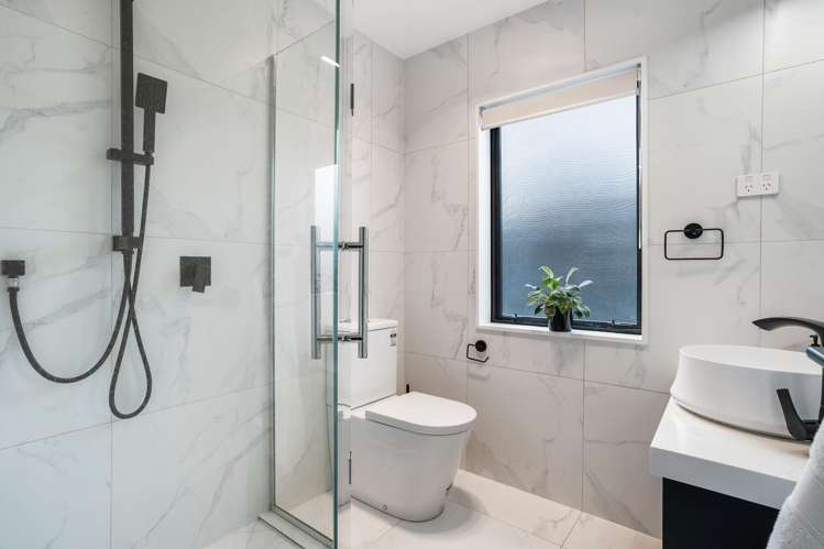 63 Craigs Way Hobsonville_15