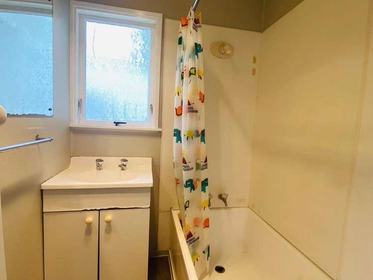 2/29 Mount Smart Road Royal Oak_5