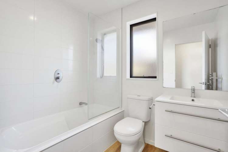 4 Shrimpton Avenue Woodend_12