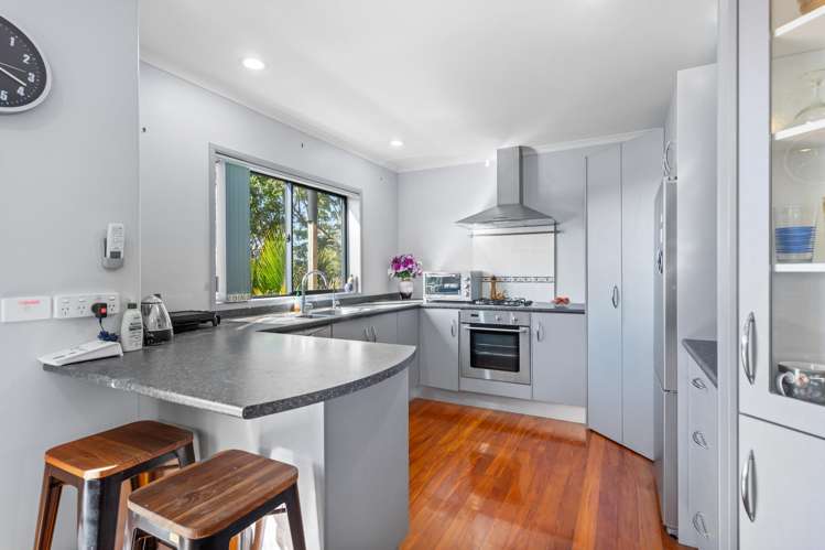 B/37 Anzac Road Morningside_5
