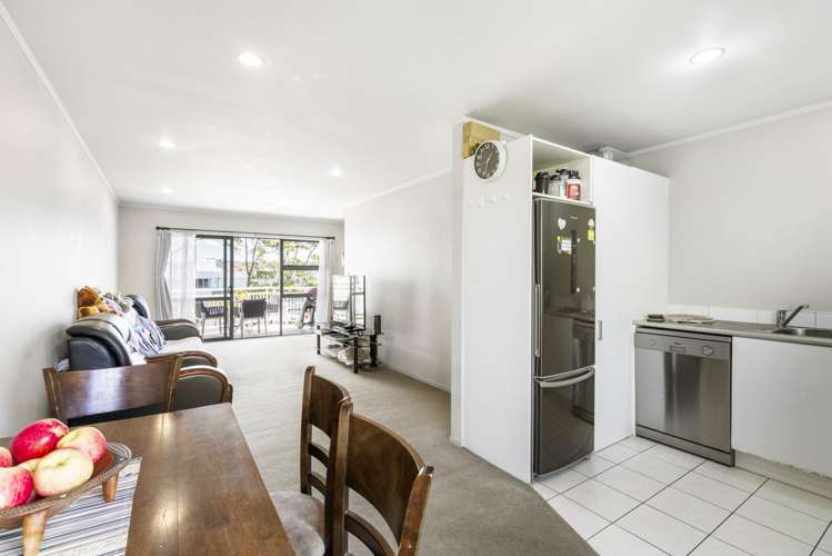 34D Neilson Street_2