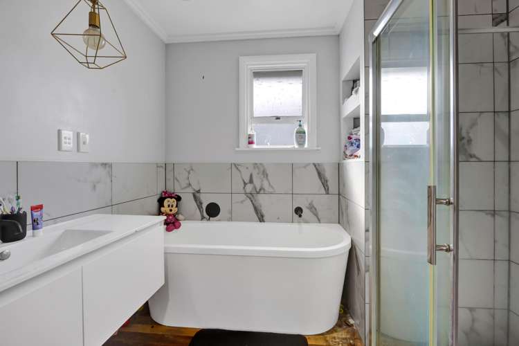 24 Grey Street Hawera_13