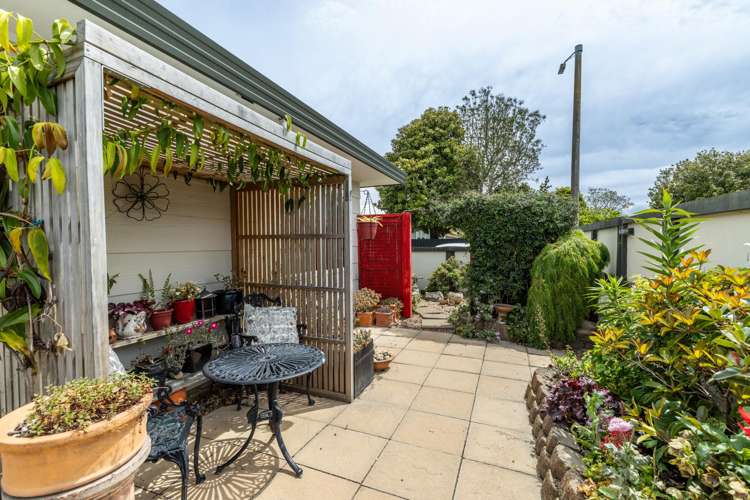 1/84 King Street Taradale_15