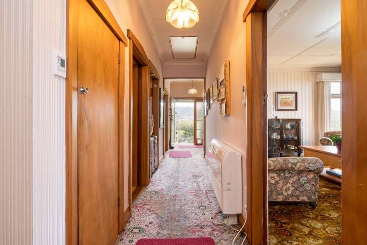 36 Easther Crescent Kew_9