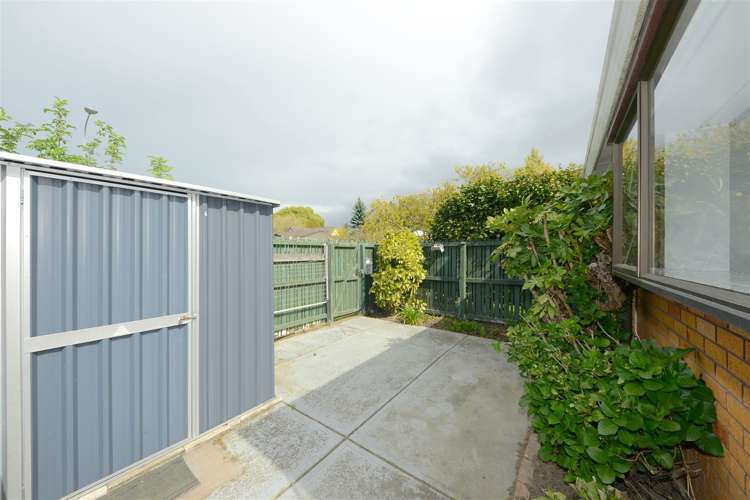 2/11 Rubens Place Burnside_11