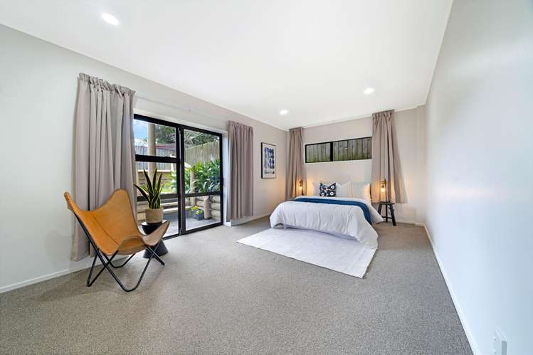 2/12 Grimshaw Place Henderson_20