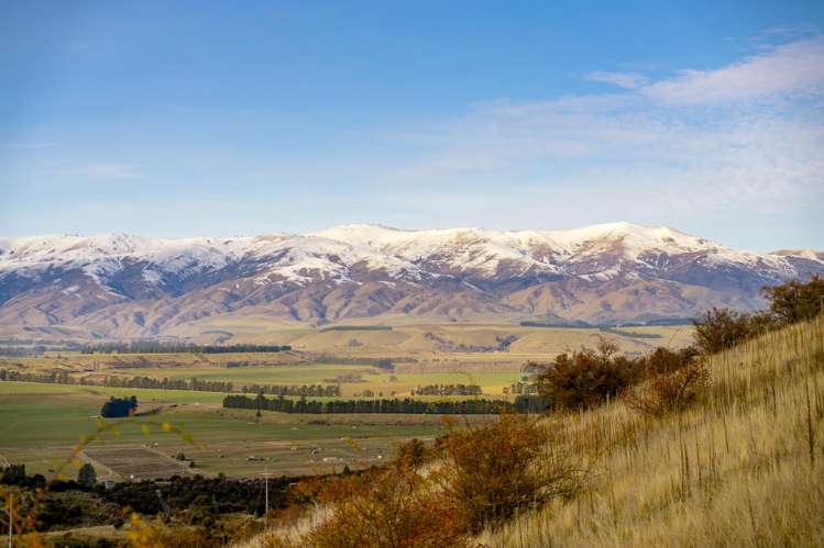 247 Pukekowhai Drive Queensberry_24