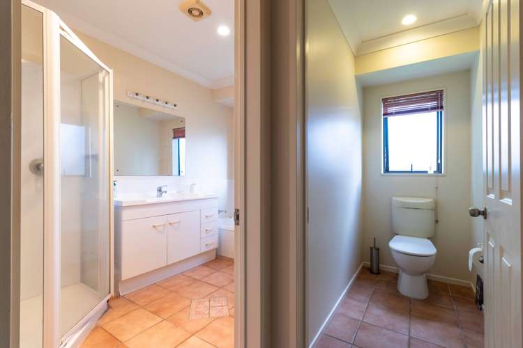 22 Chesterfield Place Rototuna_16