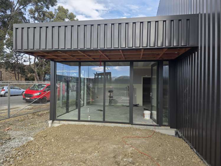 98 Francella Street Bromley_3