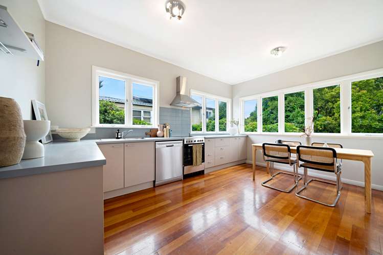 4149 Great North Road Glen Eden_12