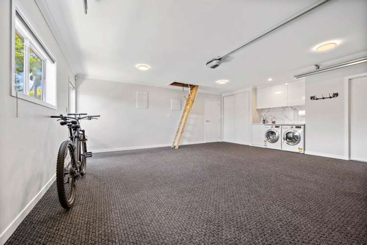 2 Fred White Drive Kumeu_32