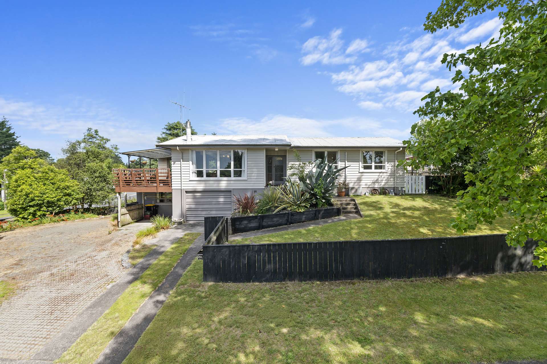 211 West Parkdale Street Tokoroa_0