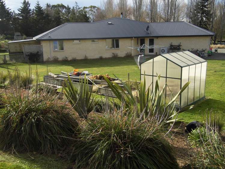 165 Homestead Road Weston_4