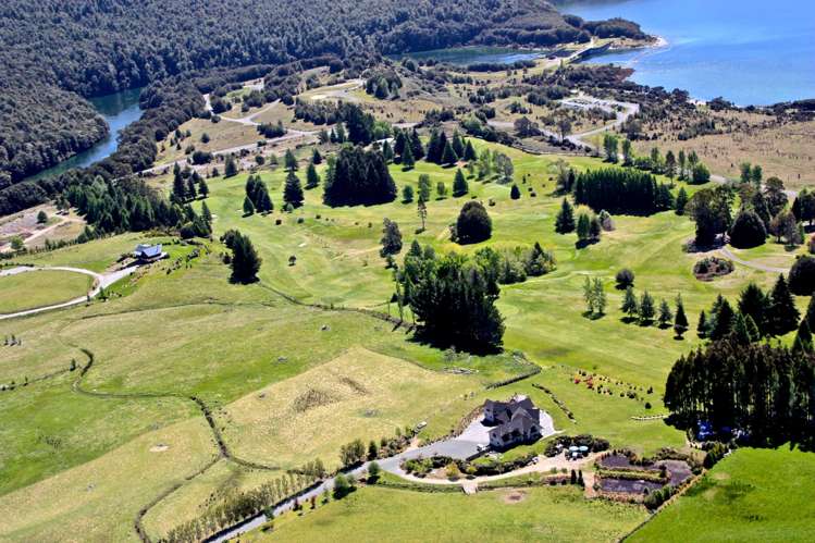 192 William Stephen Road Te Anau_28