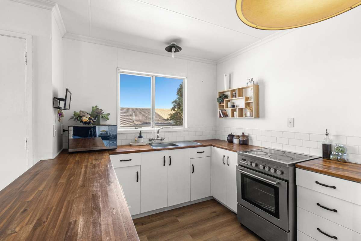 1/18 Herekawe Drive_3