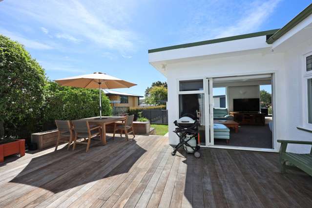 SPACIOUS & STYLISH IN A FANTASTIC LOCATION