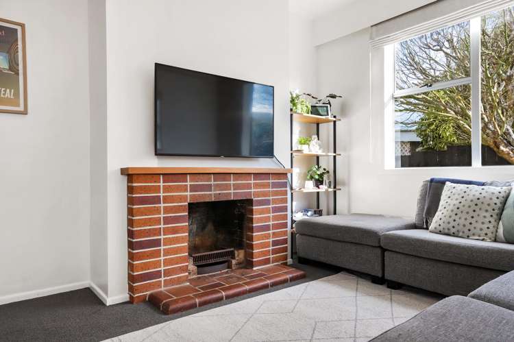 3 Malam Street Glen Eden_14