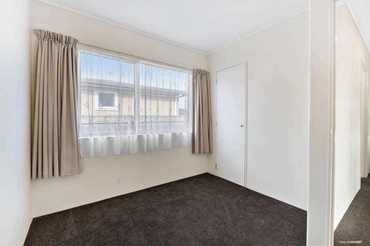 20 Hatton Road Orewa_21