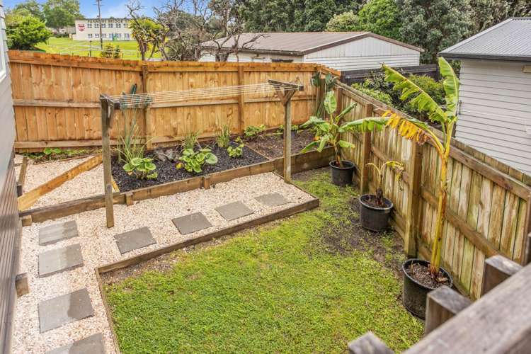 43 Armein Road Panmure_6