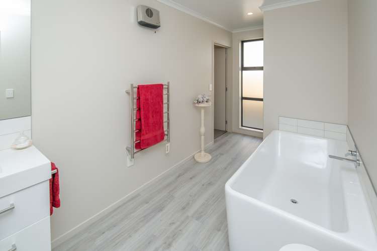 11 Lemonwood Drive Rolleston_16