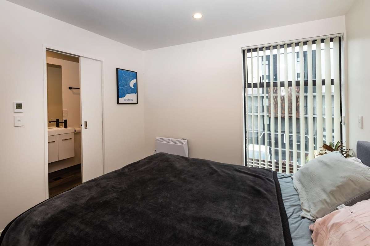12/118G Salisbury Street_4