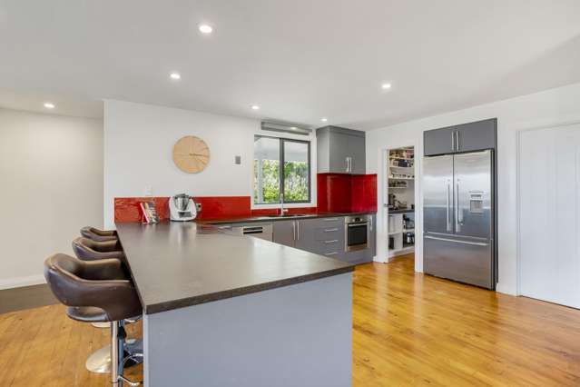 64 Lochiel Bridge Road Winton Surrounds_2