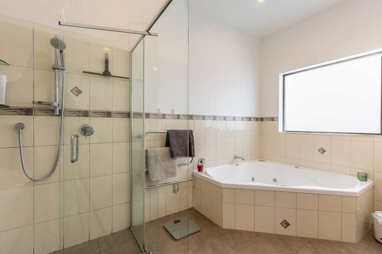 61 Quadrant Heights Paraparaumu_11