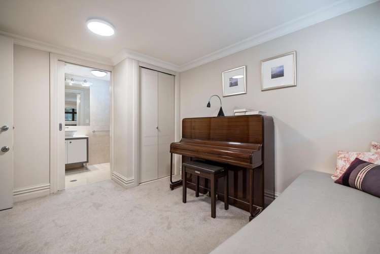 901/34 Lake Esplanade Queenstown_13
