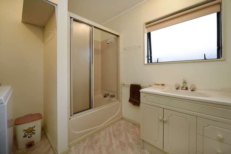 4a Palm Avenue Stoke_12