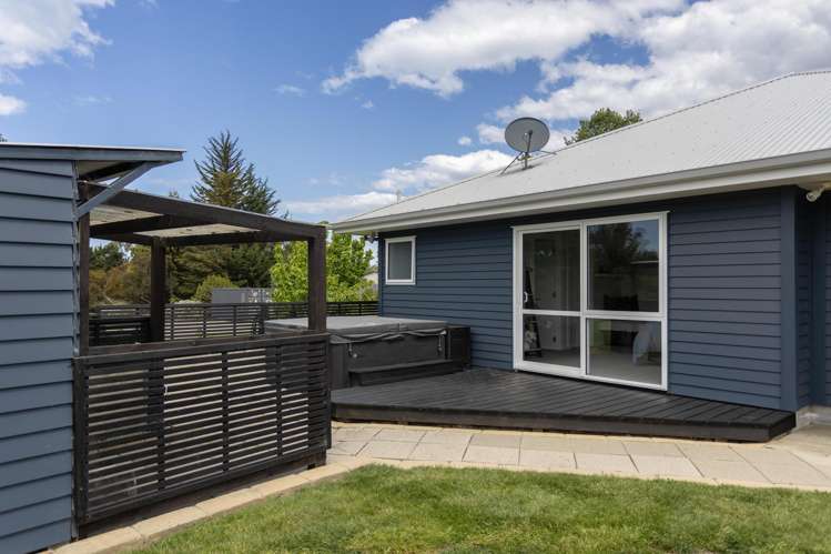 326 Homestead Road Weston_46