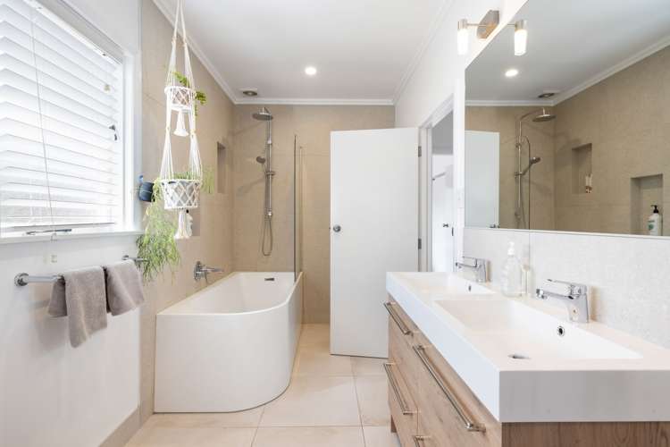 48 Nixon Street Hamilton East_14