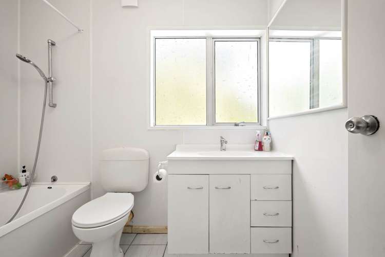 1/329 Pakuranga Road Pakuranga Heights_5