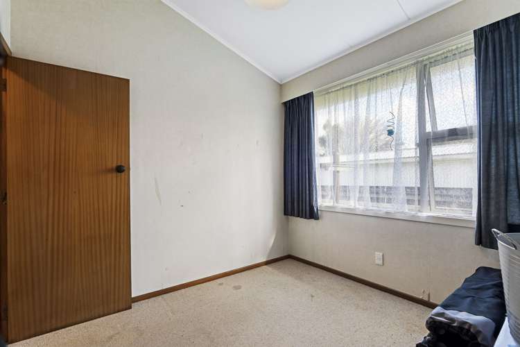 291 Glover Road Hawera_10