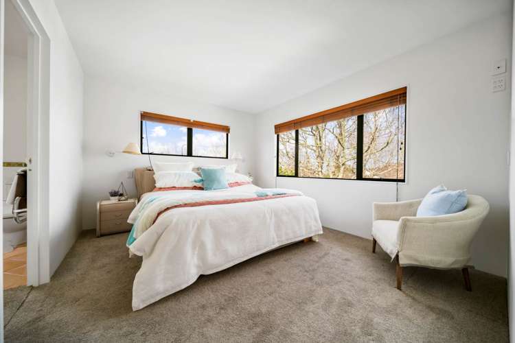 2/14 Hugh Green Drive Pinehill_9