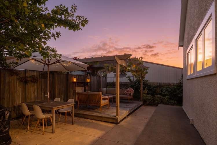 128 Maxwell Road Redwoodtown_25