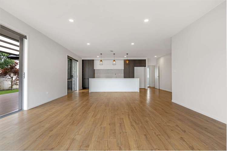 38 Baxendale Drive Westbrook_10