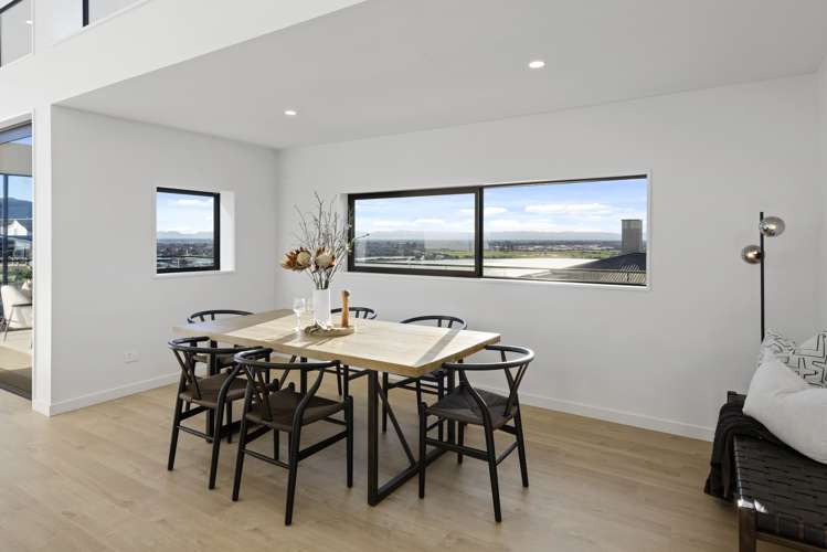 35 Te Awakura Terrace Mount Pleasant_9