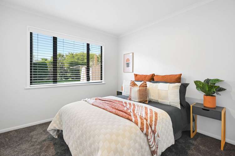 8 Takapu Place Huntington_17