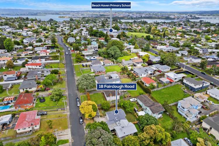 18 Fairclough Road Beach Haven_15