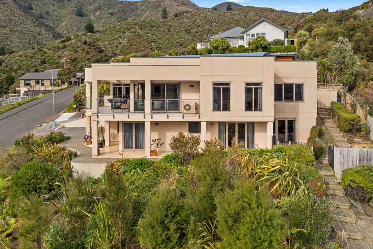 6 Moana Heights Waikawa_17