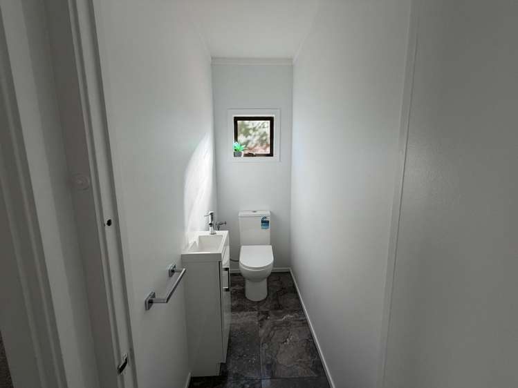 20B Nicholas Avenue Whitianga_11