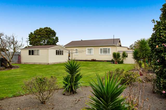 19 Kapuni Street Manaia_2