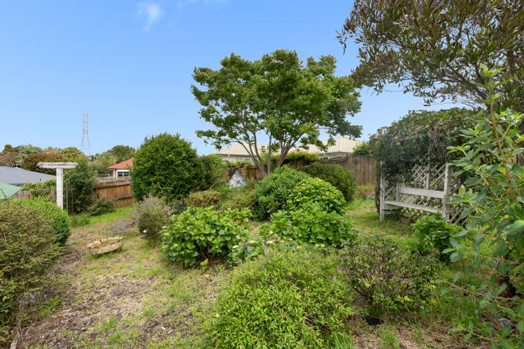 72 Sapphire Drive Hairini_12