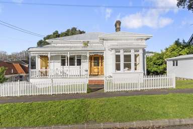 212 Gillies Avenue_1