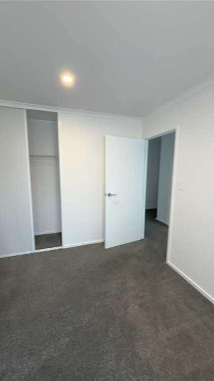 12 Kahukaka Road 2010_8