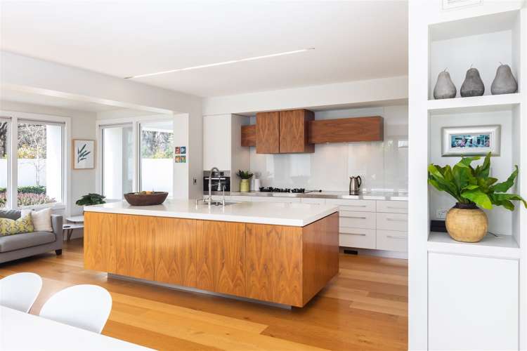 3 Helmores Lane Merivale_15