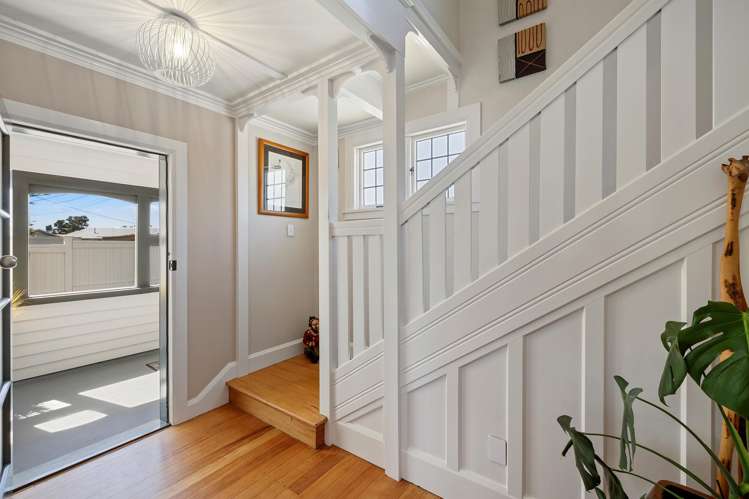 26 Baring Terrace Strandon_11